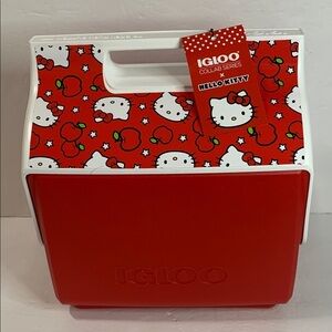 Hello Kitty 9 Can Red Apples Igloo Playmate Cooler NWT